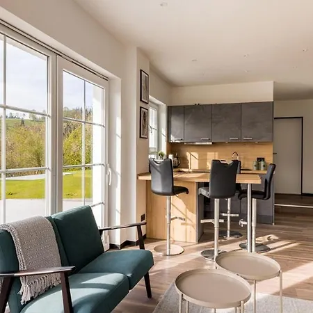 Bienenhaus * مونشاو